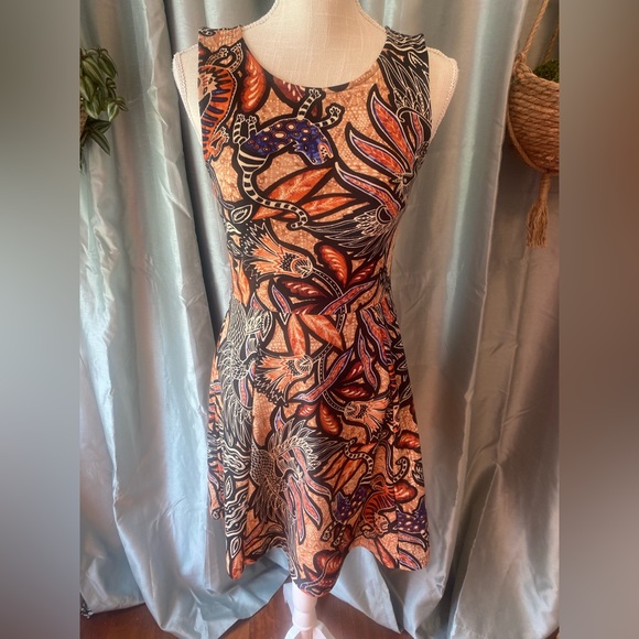 ❌SOLD❌ 💒 H&M SMALL AZTEC PRINT ANIMAL FIT FLARE DRESS - Picture 2 of 7